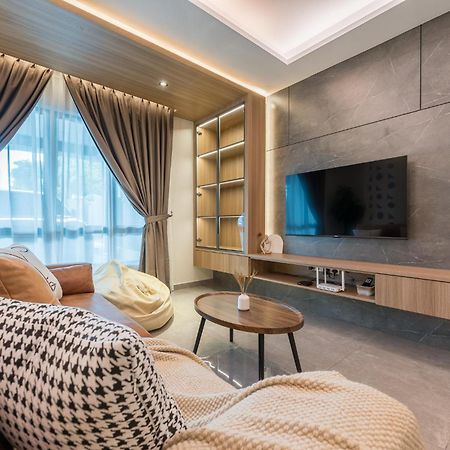 Вилла Klang Bukit Tinggi Unique Design With Outdoor Cafe Up To 12Pax Экстерьер фото